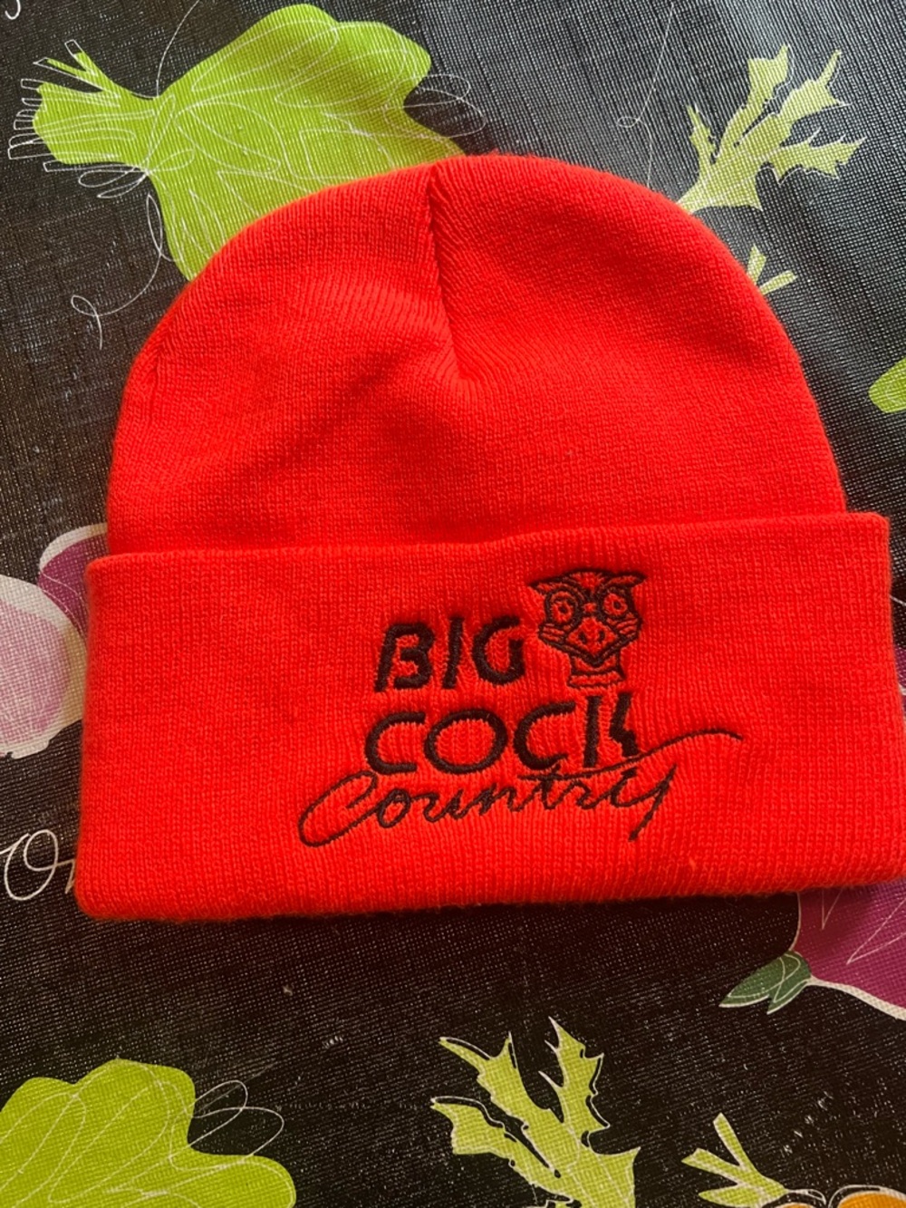 Men’s Bright orange beanies